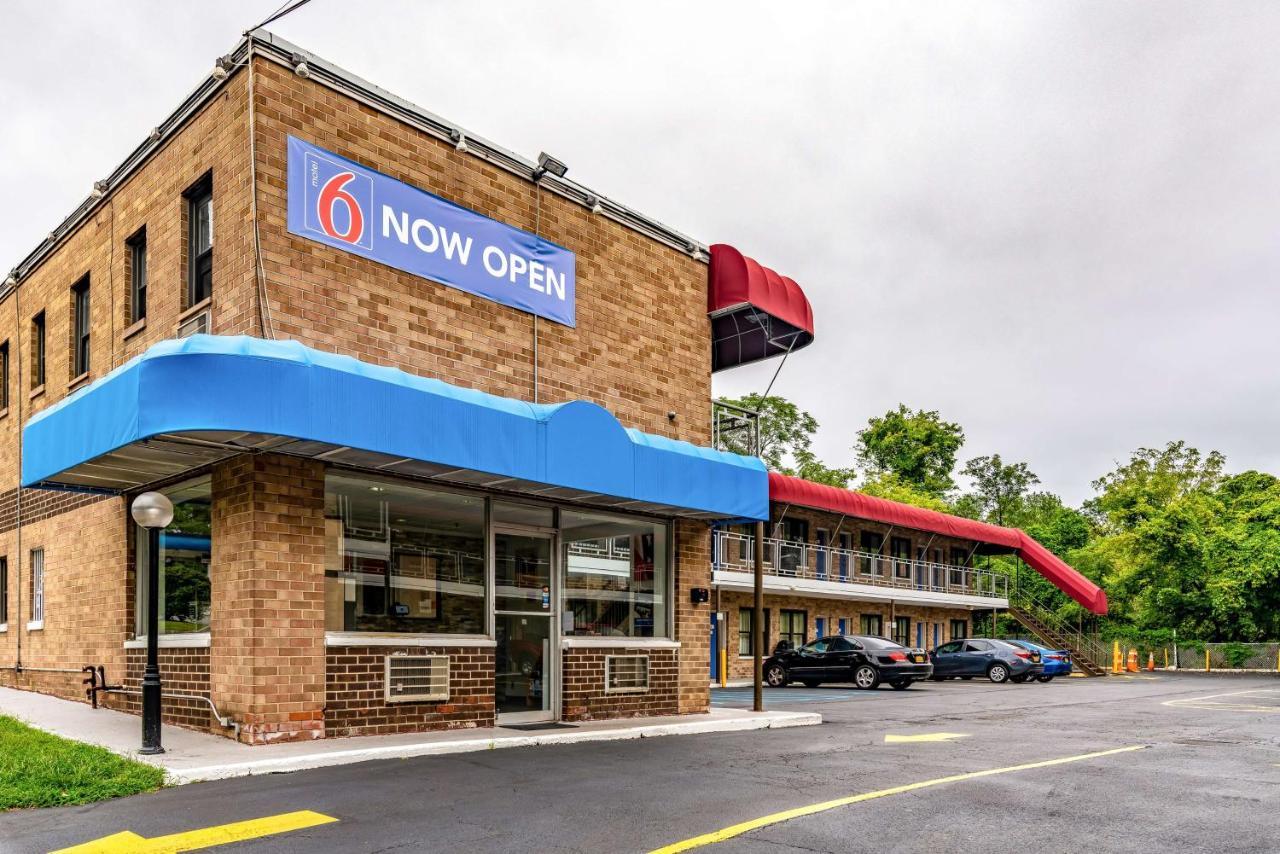Motel 6-Elmsford, Ny - White Plains Dış mekan fotoğraf