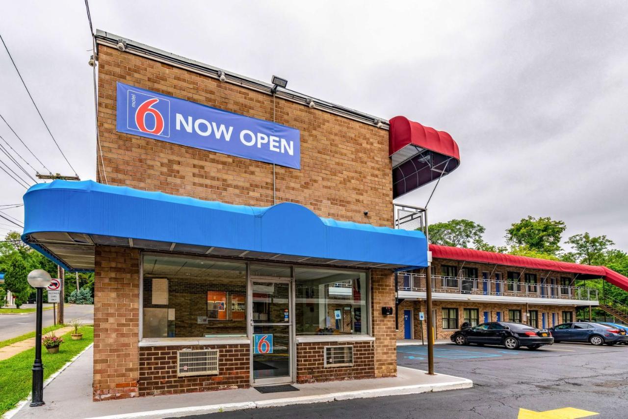 Motel 6-Elmsford, Ny - White Plains Dış mekan fotoğraf