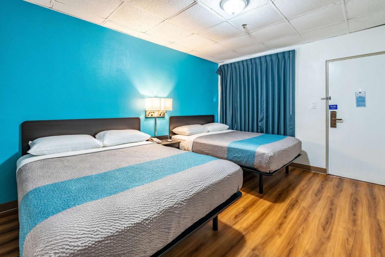 Motel 6-Elmsford, Ny - White Plains Dış mekan fotoğraf
