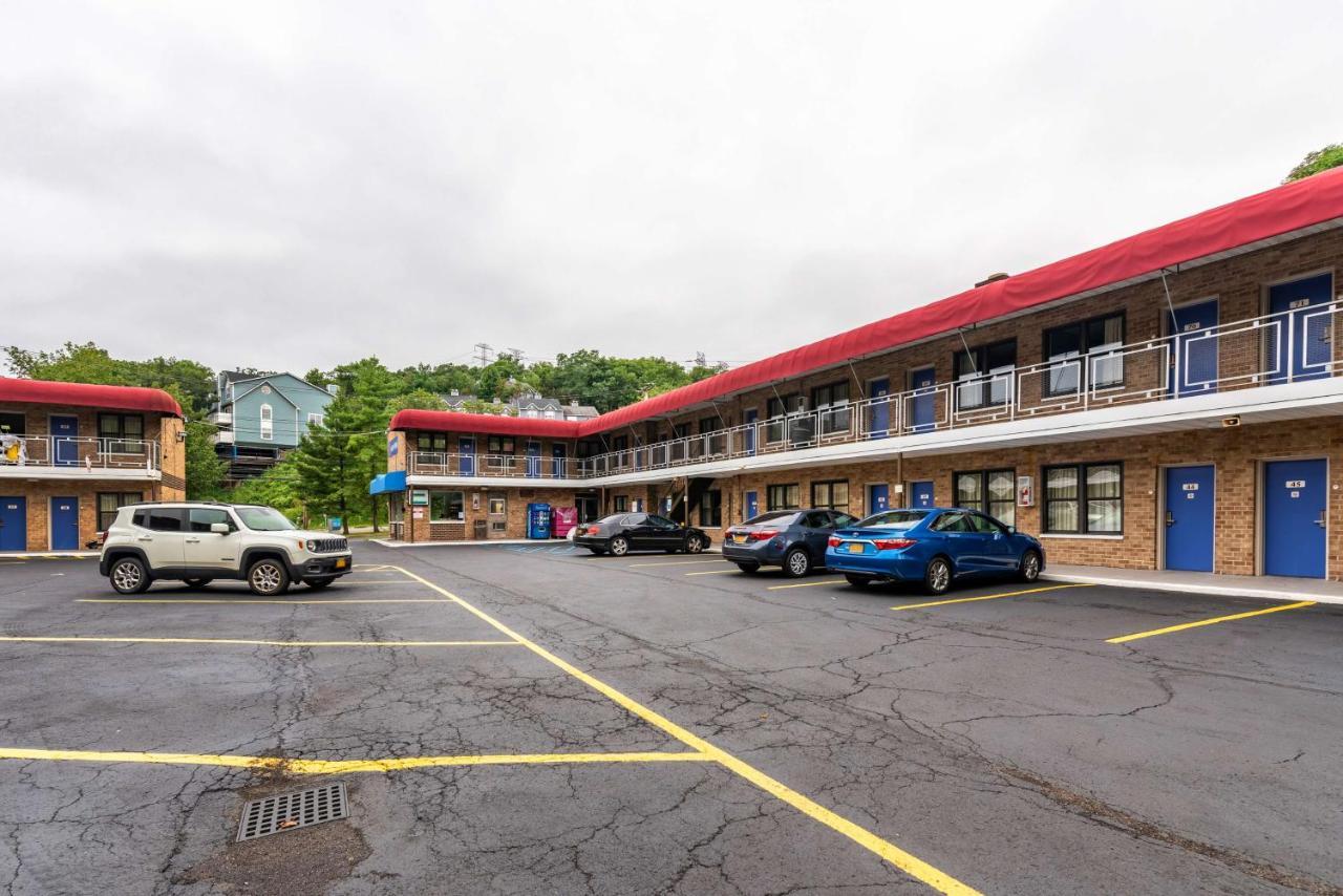 Motel 6-Elmsford, Ny - White Plains Dış mekan fotoğraf