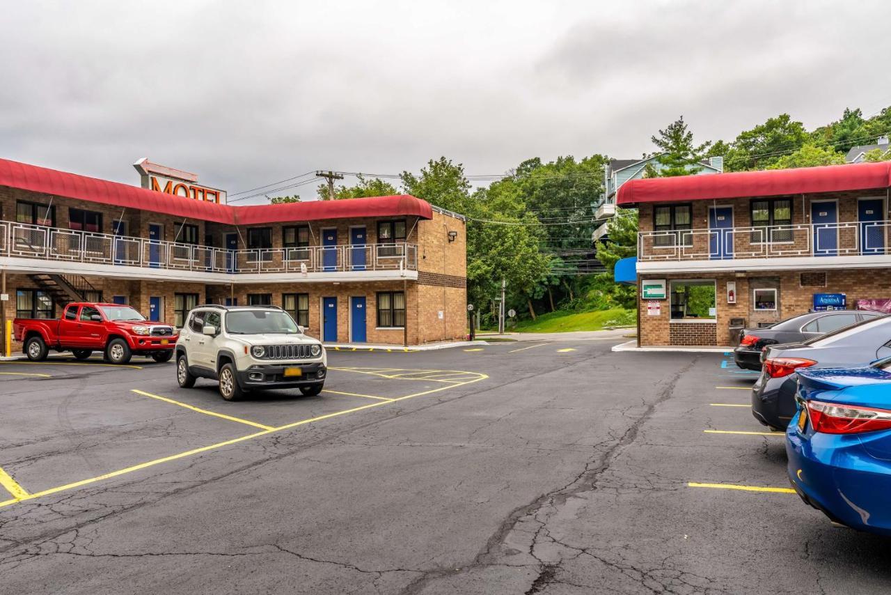 Motel 6-Elmsford, Ny - White Plains Dış mekan fotoğraf
